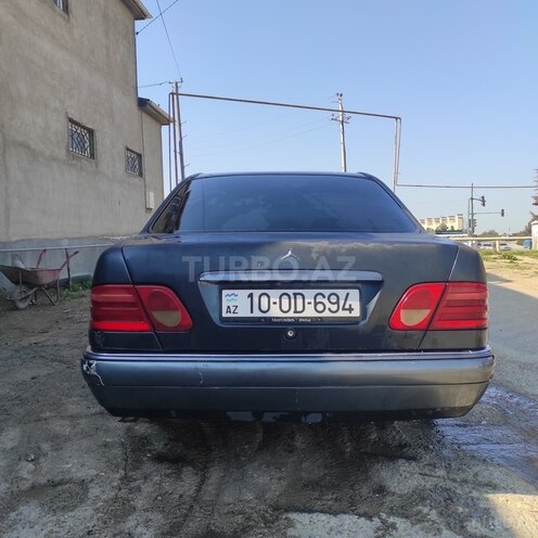 Mercedes E 230 1995, 838,000 km - 2.3 l - Bakı