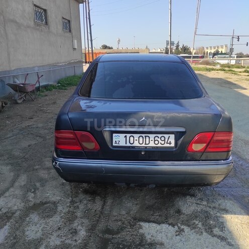 Mercedes E 230 1995, 838,000 km - 2.3 l - Bakı