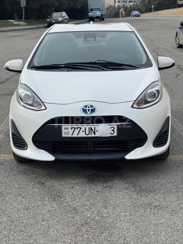 Toyota Aqua 2019, 130,000 km - 1.5 л - Bakı