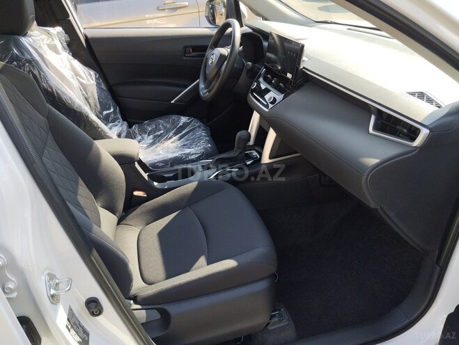 Toyota Corolla Cross 2025, 0 km - 2.0 l - Bakı