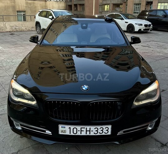 BMW 750 2013, 239,000 km - 4.4 l - Bakı