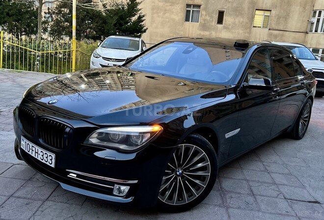 BMW 750 2013, 239,000 km - 4.4 l - Bakı