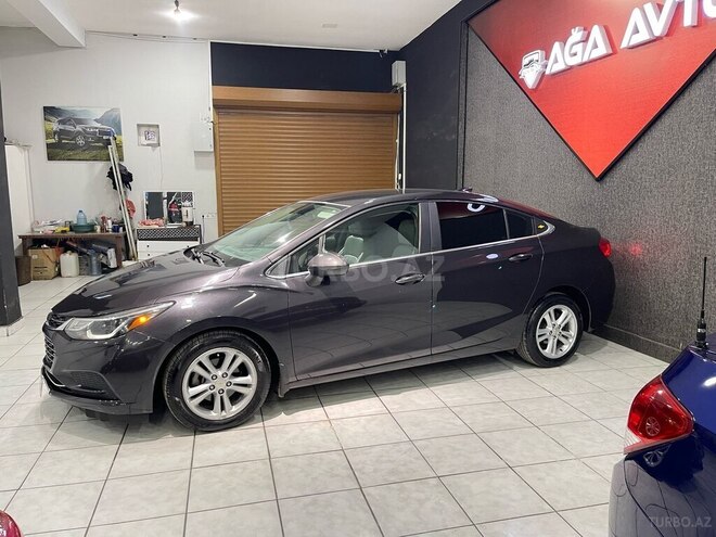 Chevrolet Cruze-4