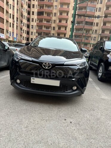Toyota C-HR 2019, 70,000 km - 2.0 l - Bakı