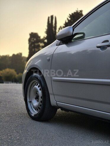 Toyota Corolla 2006, 266,470 km - 1.4 l - Sumqayıt