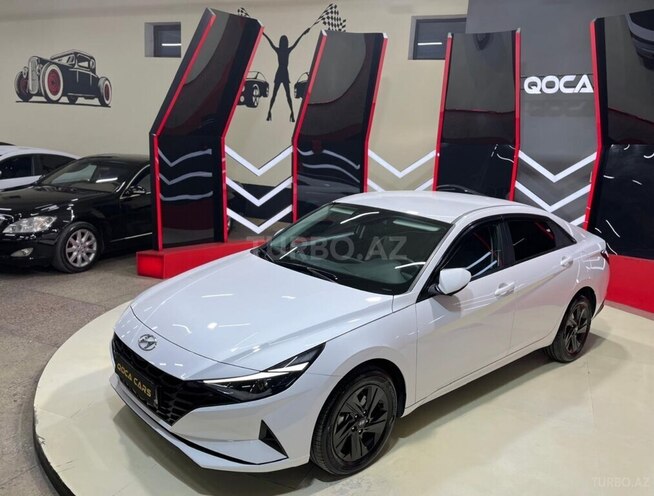 Hyundai Elantra-4
