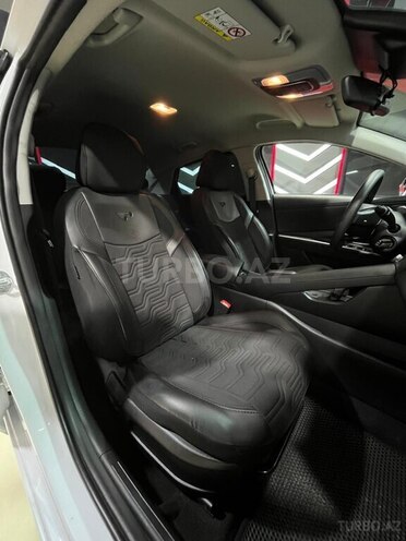 Hyundai Elantra-18