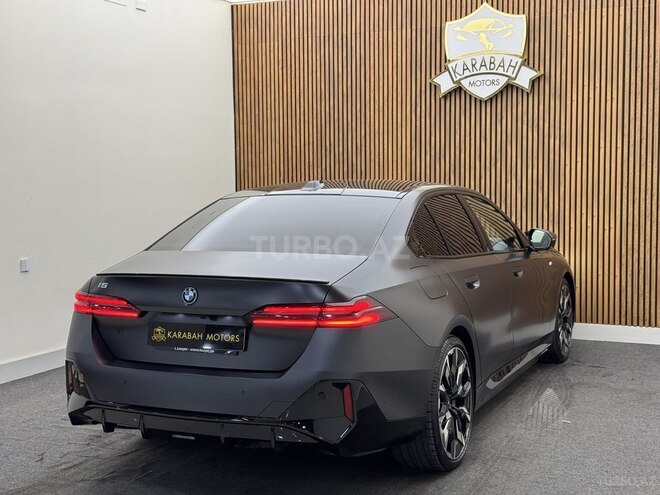 BMW i5 2023, 2,000 km - 0.1 l - Bakı