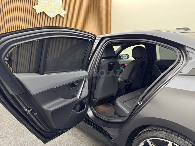 BMW i5 2023, 2,000 km - 0.1 l - Bakı