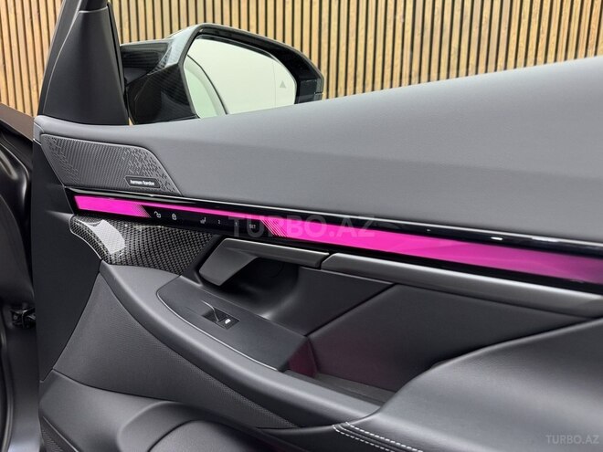 BMW i5 2023, 2,000 km - 0.1 l - Bakı