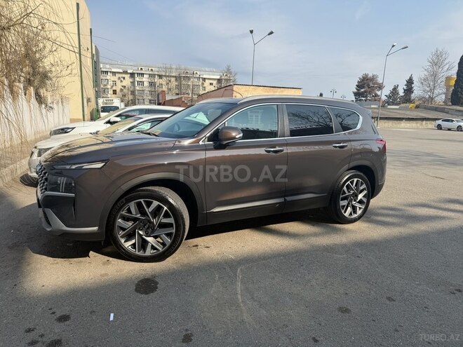 Hyundai Santa Fe-18
