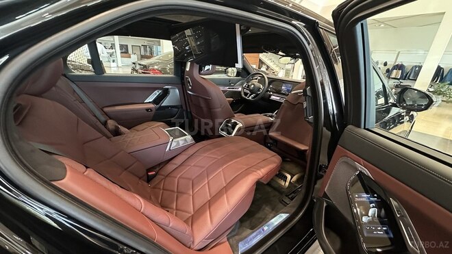BMW i7 2023, 0 km - 0.0 l - Bakı