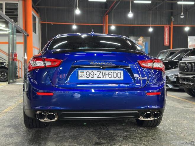 Maserati Ghibli-4