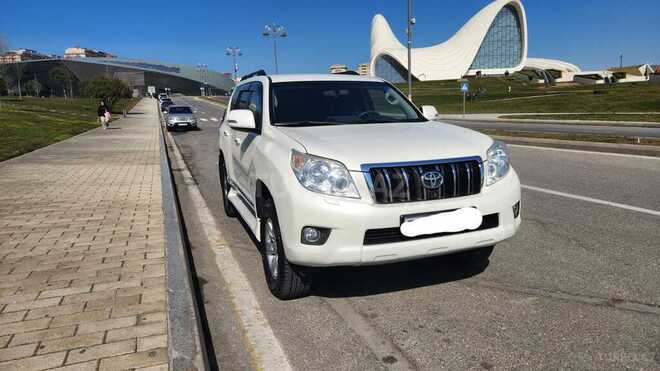 Toyota Land Cruiser Prado 2012, 154,200 km - 2.7 l - Bakı