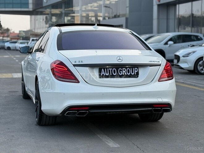 Mercedes S 63 AMG 2015, 157,000 km - 5.5 l - Bakı