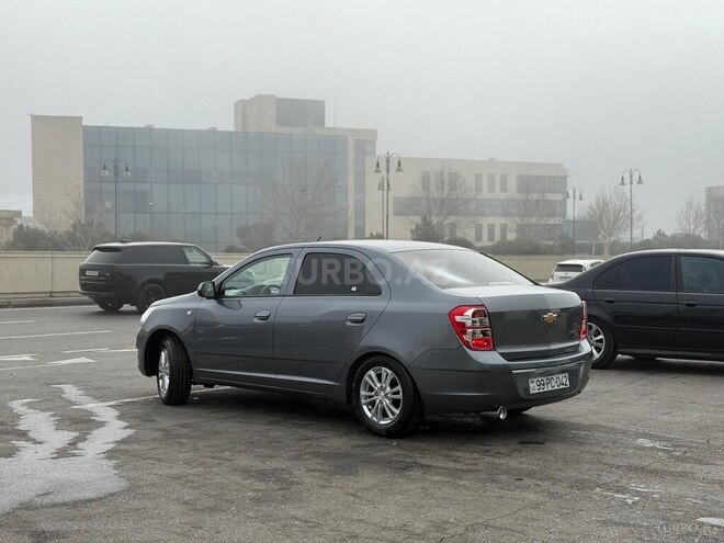 Chevrolet Cobalt-6
