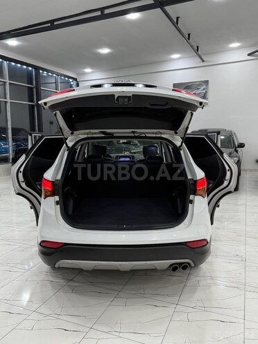 Hyundai Santa Fe-9