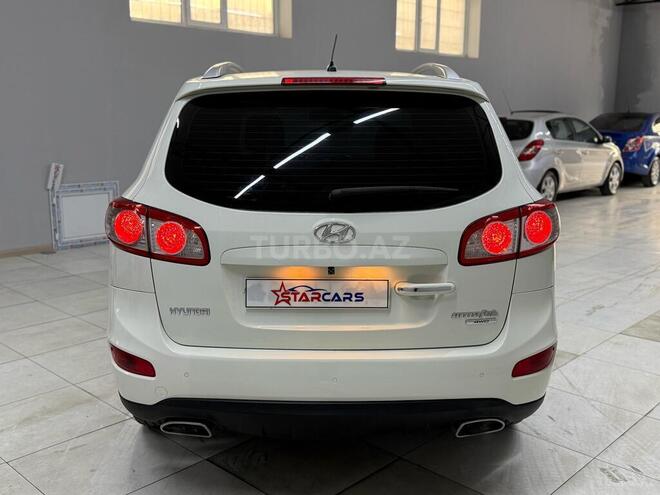 Hyundai Santa Fe-2