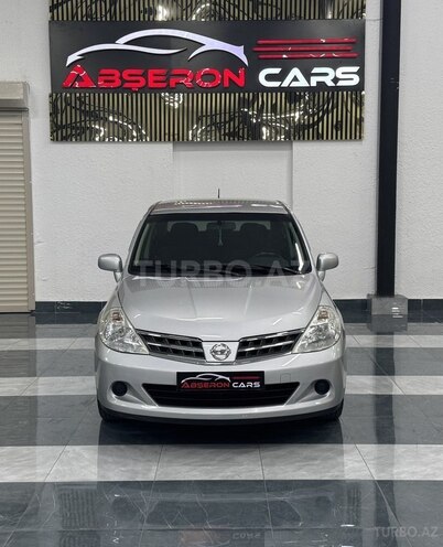 Nissan Tiida-2