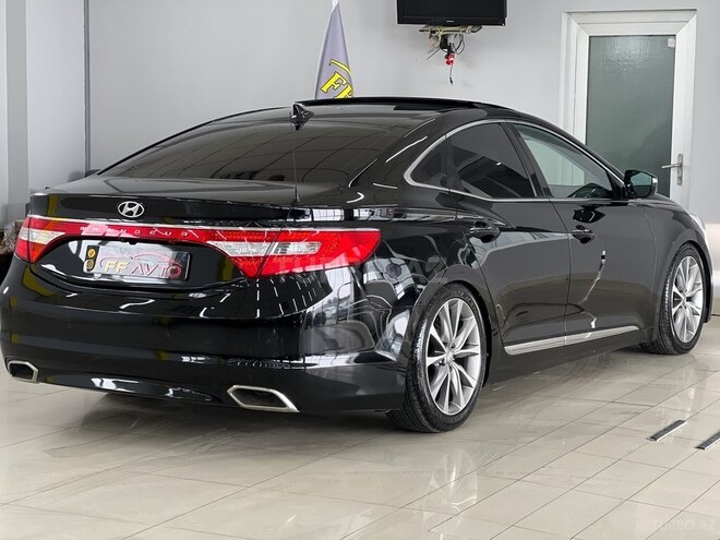 Hyundai Grandeur-9