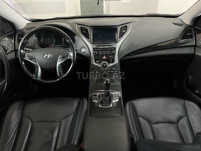 Hyundai Grandeur-11