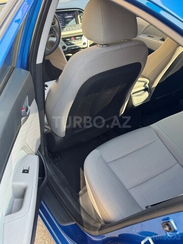 Hyundai Elantra 2017, 121,000 km - 2.0 l - Bakı