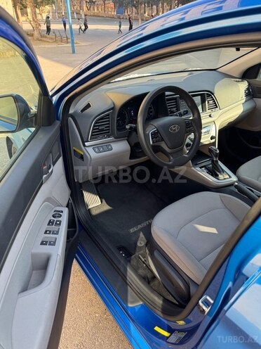 Hyundai Elantra 2017, 121,000 km - 2.0 l - Bakı
