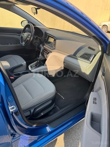 Hyundai Elantra 2017, 121,000 km - 2.0 l - Bakı