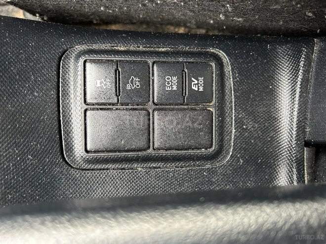 Toyota Aqua 2017, 78,500 km - 1.5 l - Bakı