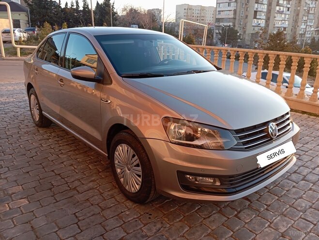 Volkswagen Polo 2018, 103,000 km - 1.6 l - Bakı