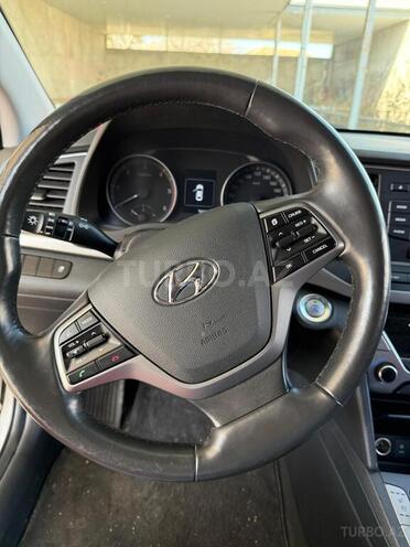 Hyundai Avante 2018, 153,258 km - 1.6 л - Bakı