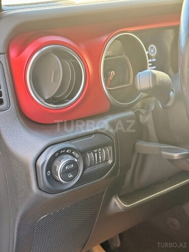 Jeep Gladiator 2021, 16,000 km - 3.6 л - Bakı