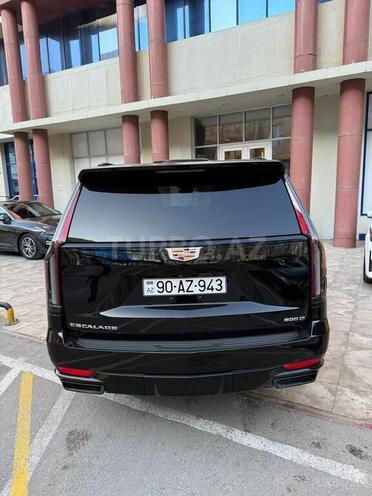 Cadillac Escalade-4