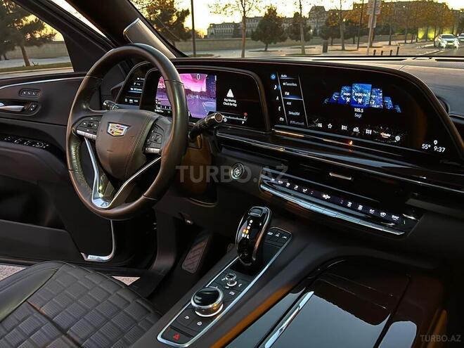 Cadillac Escalade-9
