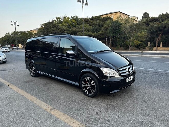 Mercedes Viano-3