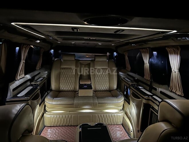 Mercedes Viano-14