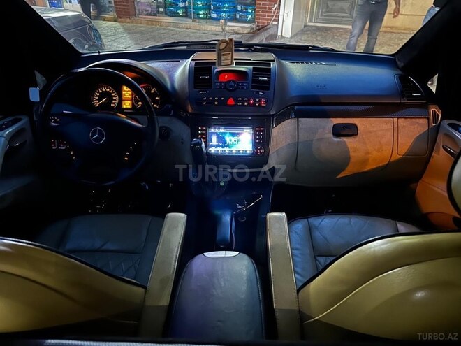 Mercedes Viano-13