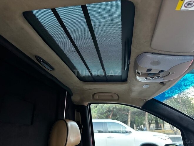 Mercedes Viano-21