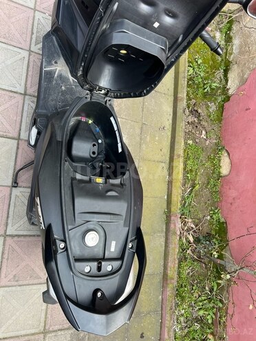 SYM X-PRO-5