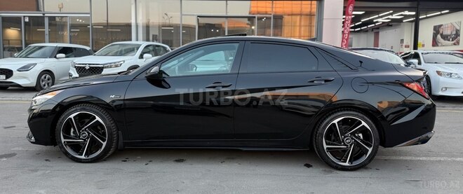 Hyundai Elantra 2023, 5,400 km - 1.6 л - Bakı