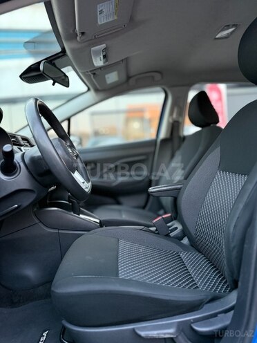 Nissan Versa 2020, 95,000 km - 1.6 l - Bakı