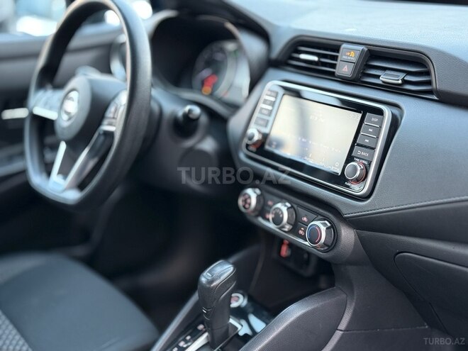 Nissan Versa 2020, 95,000 km - 1.6 l - Bakı