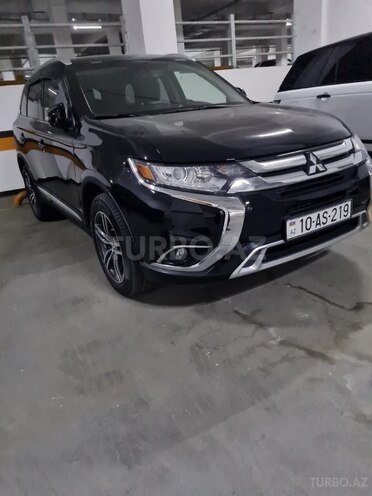 Mitsubishi Outlander 2019, 68,000 km - 2.4 l - Bakı