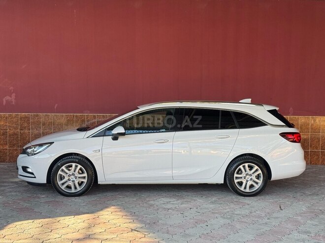 Opel Astra 2018, 138,000 km - 1.6 l - Ağdaş
