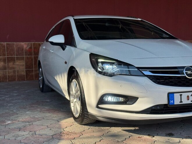 Opel Astra 2018, 138,000 km - 1.6 l - Ağdaş