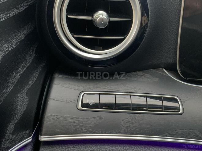 Mercedes E 220 d-10