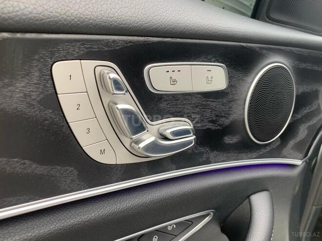 Mercedes E 220 d-9