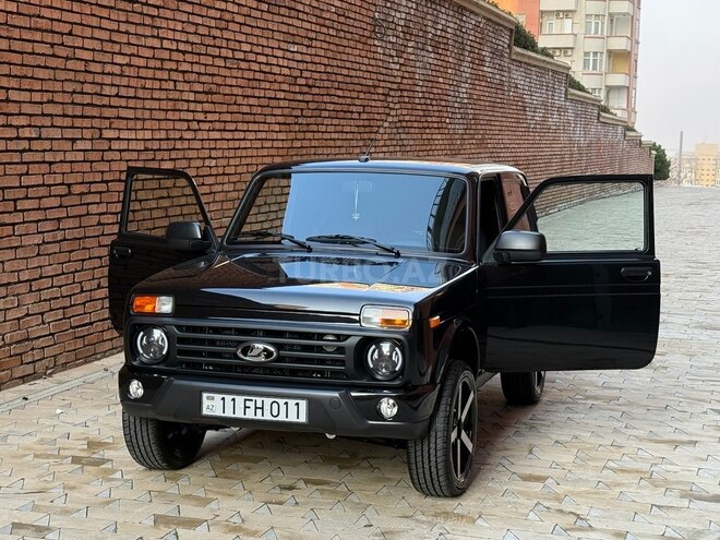 LADA (VAZ) Niva-6