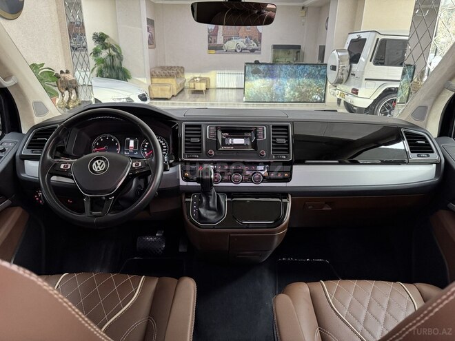 Volkswagen Multivan 2019, 34,000 km - 2.0 l - Bakı