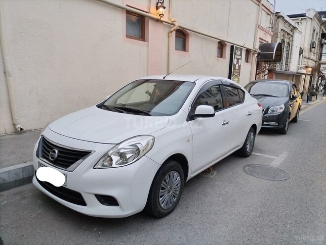 Nissan Latio 2013, 150,000 km - 1.2 l - Bakı